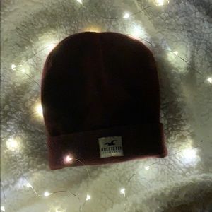 Maroon beanie